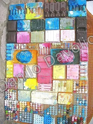 Totem II, 2004, Plastica olio tempera su compensato